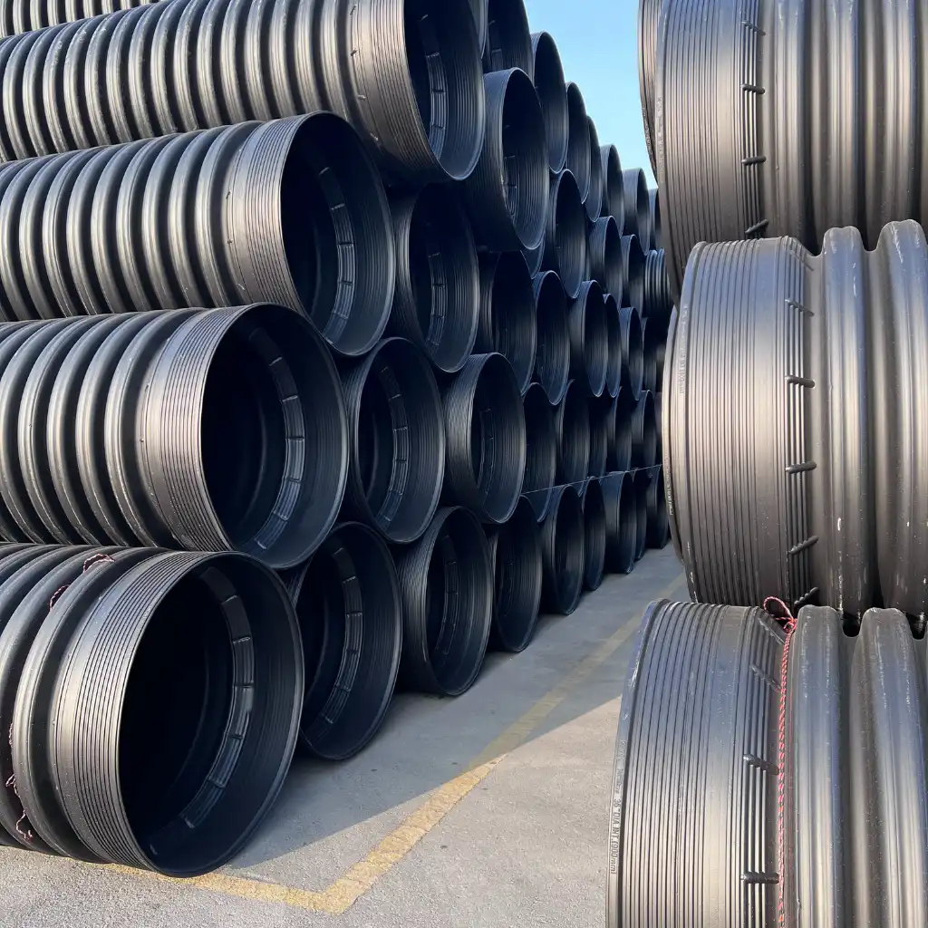 Rail park drainage Elmendorf — TDR ULTRA HDPE pipe set beneath HS-20 truck courts at Alamo Junction Rail Park near San Antonio, TX